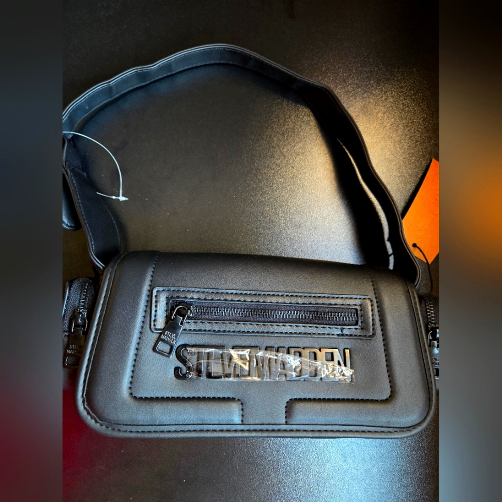 Steve Madden shoulder bag